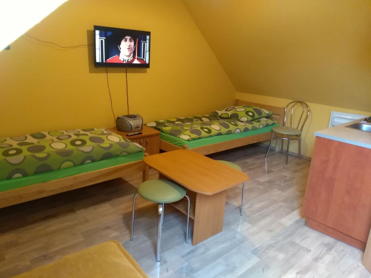Gospodarstwo Agroturystyczne Ania I Filip Izabelin  Esterno foto